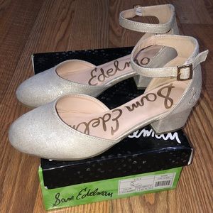 Sam Edelman Big Kid 4 Gold Dress Shoes EUC